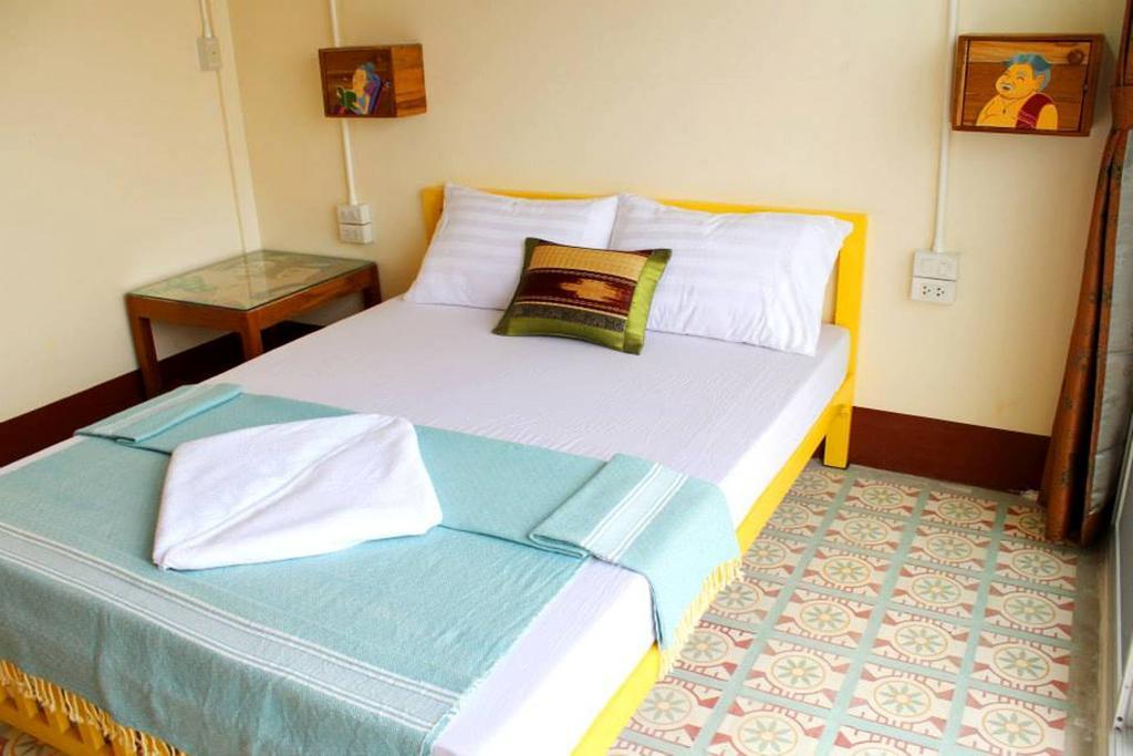 Baan Bovorn Hostel Bangkok Kamer foto