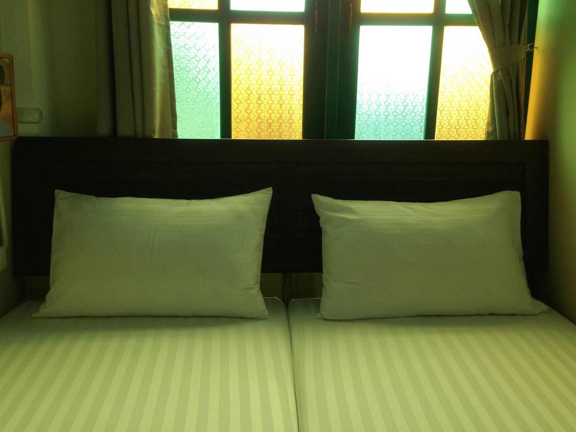 Baan Bovorn Hostel Bangkok Buitenkant foto