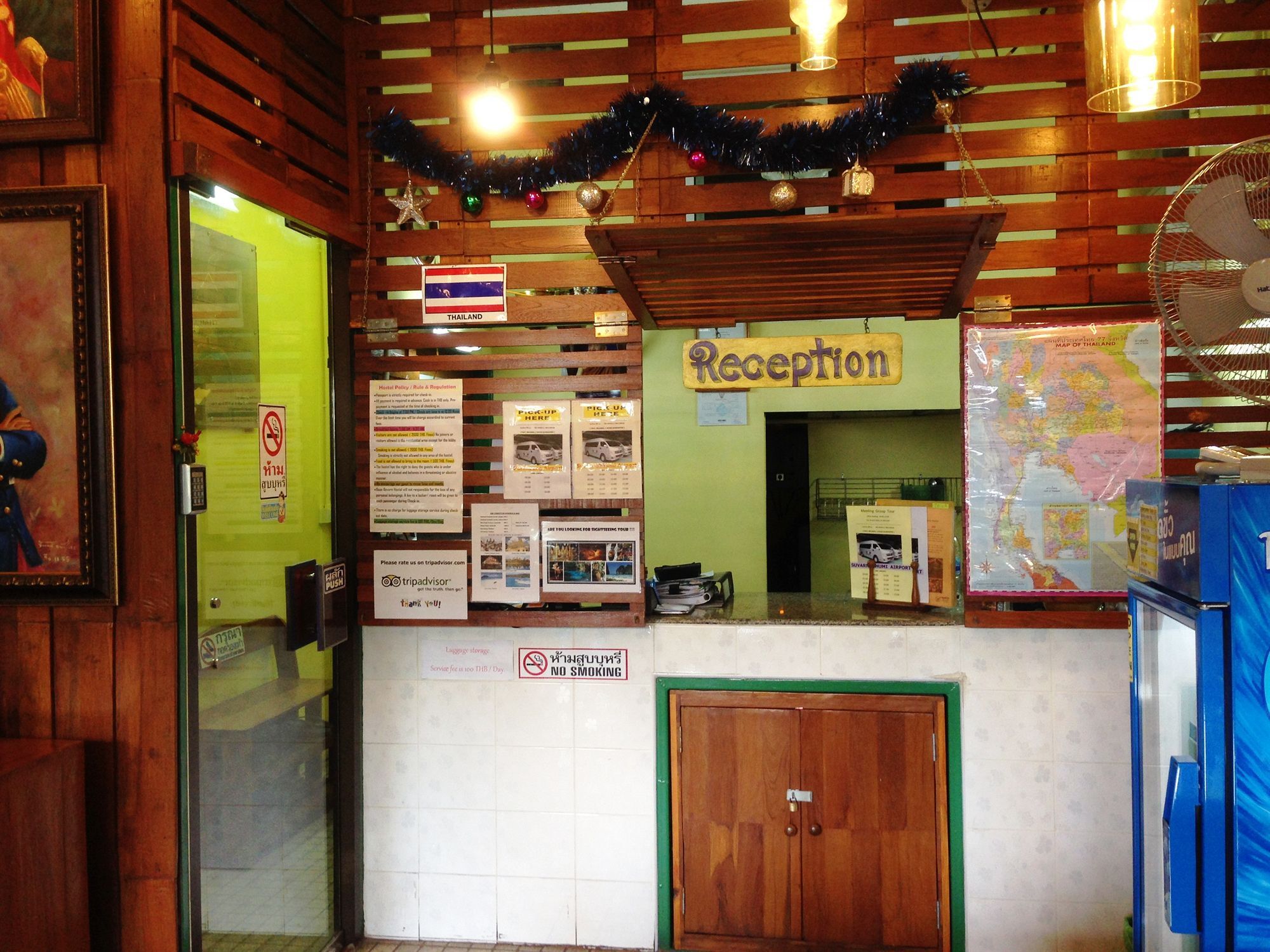 Baan Bovorn Hostel Bangkok Buitenkant foto
