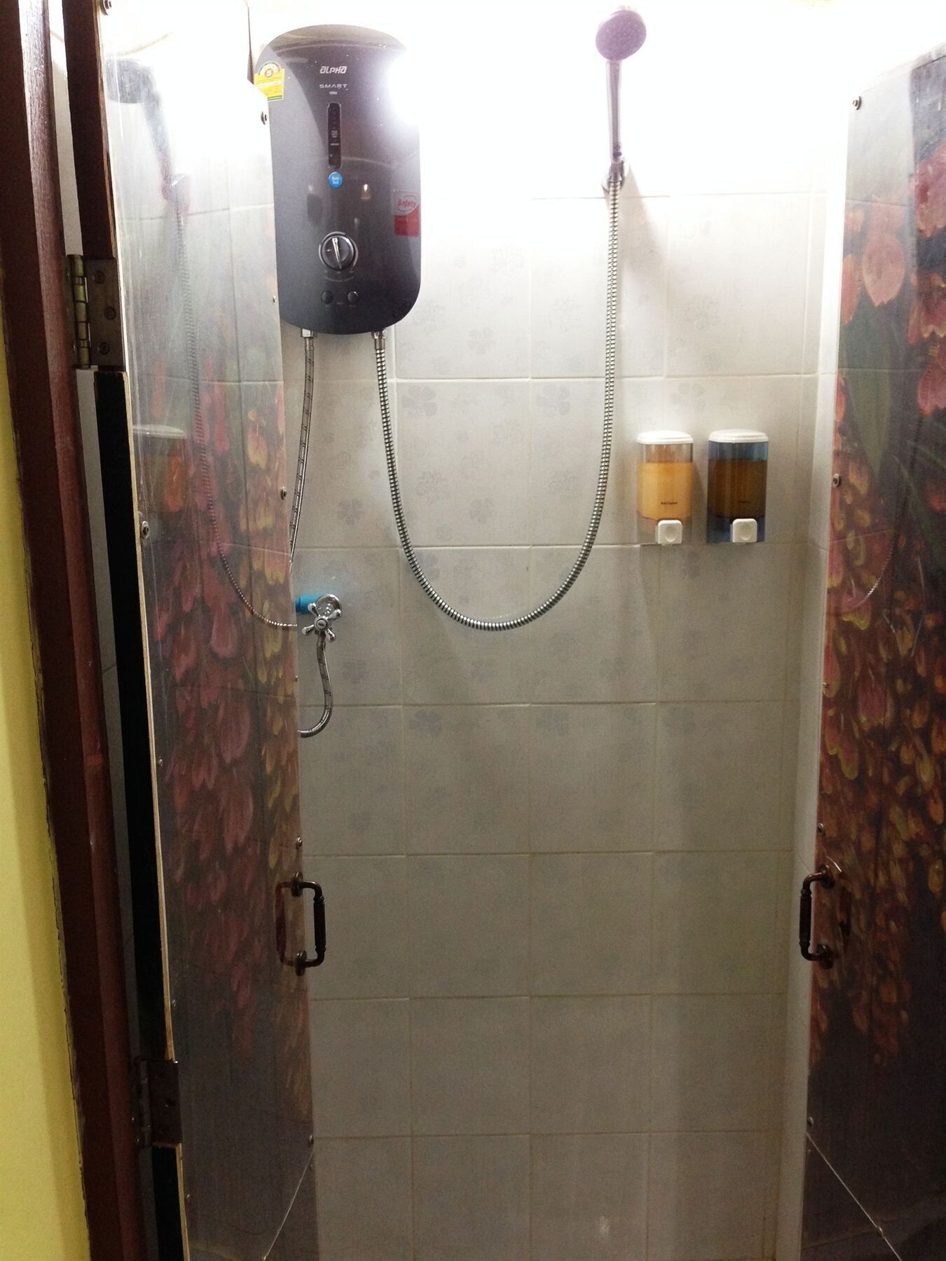 Baan Bovorn Hostel Bangkok Buitenkant foto